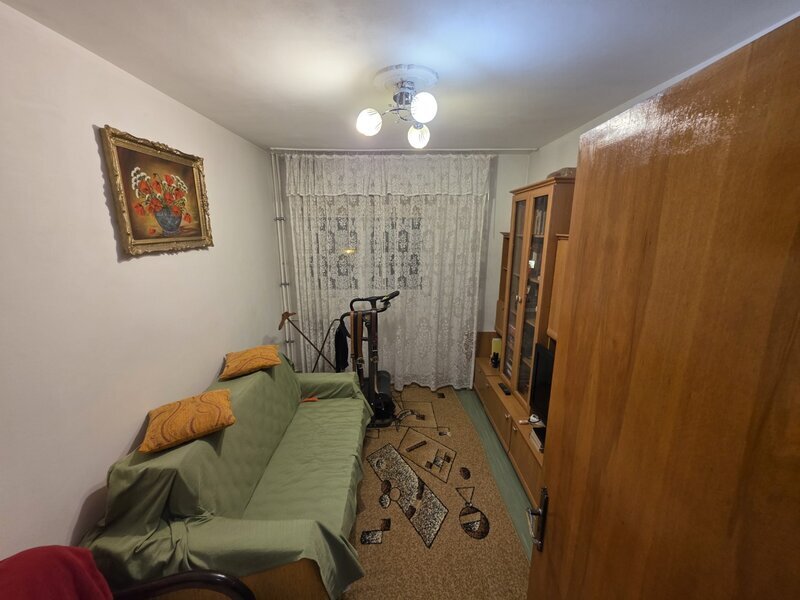 Titan- apropae de parc IOR- 5  minute metrou